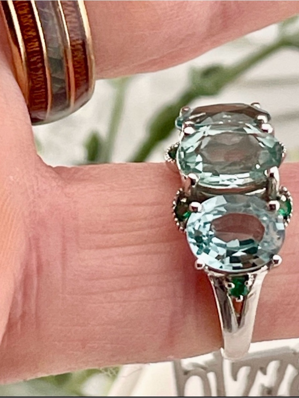 SALE‼️8ct Tourmaline Tsavorite Silver Ring 925